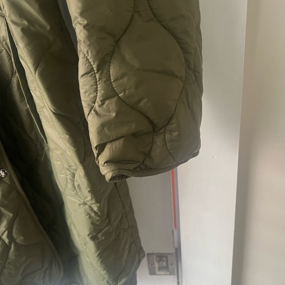 Quilted Nylon and Sherpa Jacket - Picture 5 of 15